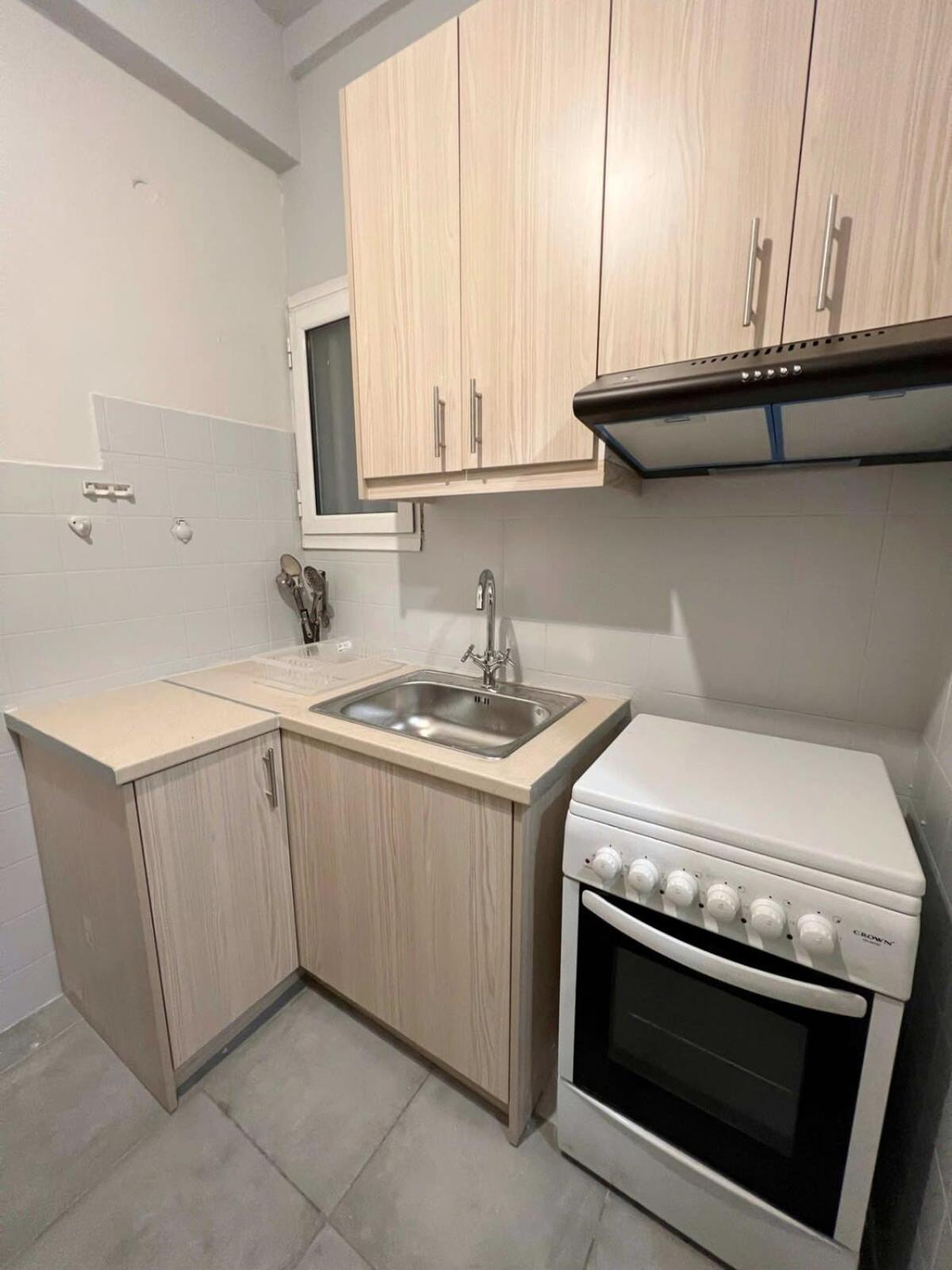 Central Apartment 3' To Metaksourgio Metro Station Athene Buitenkant foto